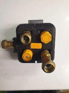 Caleffi 263320 SOLARINCAL-T PLUS - Solar storage-to-boiler mixing valve - Picture 1 of 2