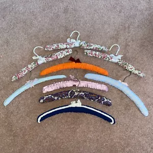 Fabric Vintage Hangers Mix - Picture 1 of 5