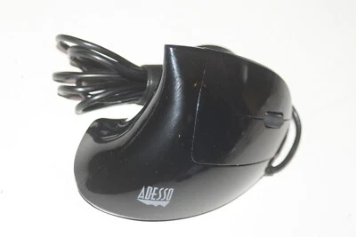 Adesso iMouse E1 Adjustable DPI USB Wired Vertical Ergonomic Mouse - Image 1 of 4