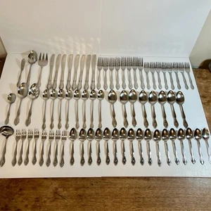 Juego de cubiertos con monograma floral artesanal personalizado “H” acero inoxidable 73 piezas Japón - Imagen 1 de 17