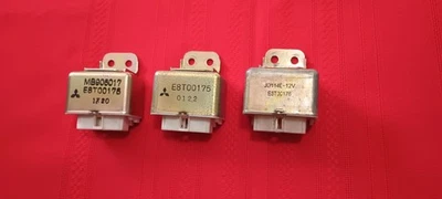 1990-1995 MITSUBISHI MIGHTY MAX / DODGE RAM D50 RELÉ PRINCIPAL MB906017 USADO OEM Foto 1 de 3