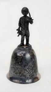 Campana de Navidad The Danbury Mint enchapada en plata 1976 niño con candelabro (A1) - Imagen 1 de 6