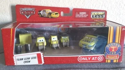 Disney Cars 3 Pack WOC TEAM LEAK LESS CREW  Foto 1 de 2