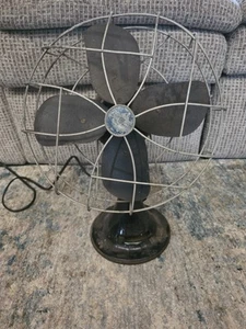 VINTAGE EMERSON ELECTRIC 12" OSCILLATING FAN TYPE 79646-AU WORKS - Picture 1 of 15