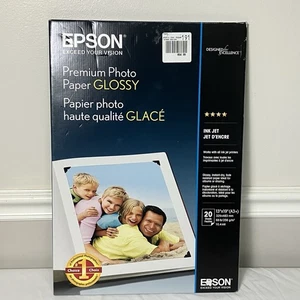 Epson Premium carta fotografica lucida 13”x19” 20 fogli 68 libbre Per getto d'inchiostro NUOVO - Foto 1 di 7