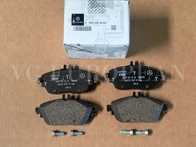 NEW Mercedes-Benz CLA250 CLA45 AMG GLA250 Genuine Front Brake Pad Set !!!! - Image 1 of 2