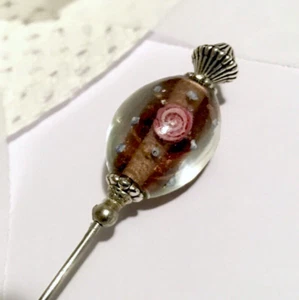 HATPIN con Diseños FLORAL en Vidrio Transparente - Acabado Plateado Ajuste 10 pulgadas - Imagen 1 de 14