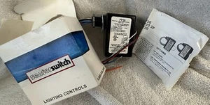 SensorSwitch PP20 Netzteil Relaisschaltung 120/277 VAC - Bild 1 von 3