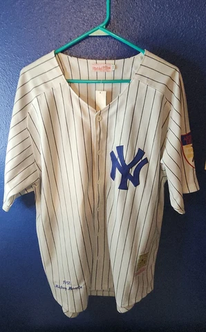 Mitchell Ness New York Yankees 1951 Mickey Mantle Jersey Size 50 Cover