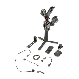 DJI RS 2 Pro Combo Kamerastabilisator - SKU#1985026 - Bild 1 von 12