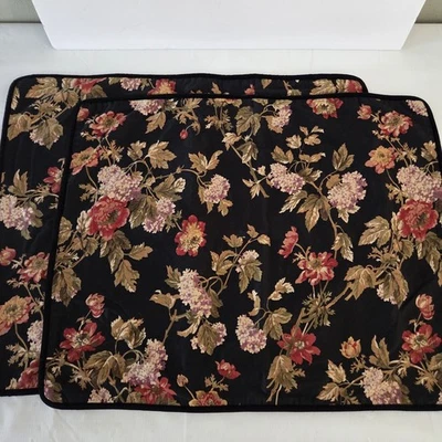 Waverly HARBOR SQUARE Juego de 2 Fundas ESTÁNDAR Negro Floral Terciopelo Borde 20x26 Foto 1 de 4