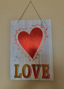 13.5 "Valentine's Day Wooden Table Sign Rustic Wood Love Sign Heart Shape LOVE   - Picture 1 of 12