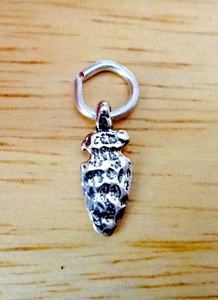 Sterling Silber winzig 10x5mm Indianer Pfeilspitze Pfeilspitze Charm - Bild 1 von 3