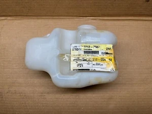 GM P/N 2212-7587 Washer Bottle vintage part for chevrolet blazer - Picture 1 of 7