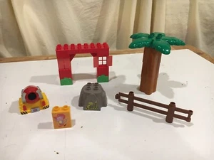 Mega Bloks Dora the Explorer 3009 Dora's Wild West Adventure Parts and Other - Picture 1 of 7