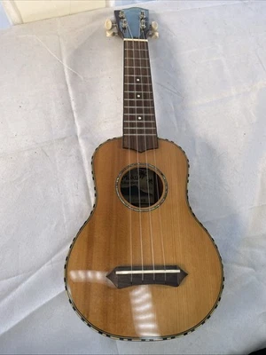 Moku Ukulele Model MSU-80 - Image 1 of 4
