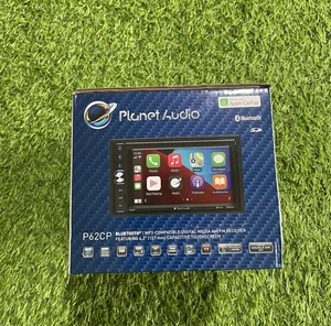 Planet Audio Car  Stereo System - Picture 1 of 11