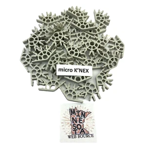 100 Micro Knex hellgraue Stecker 4-fach - K'nex kleine kleine Mini Teile - Bild 1 von 2