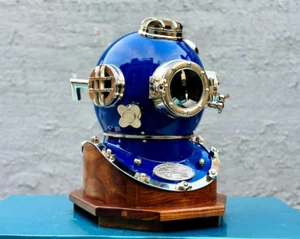 Diving Helmet | Blue Deep Sea Scuba Divers Diving Helmet With Wooden Base Gift - Picture 1 of 10