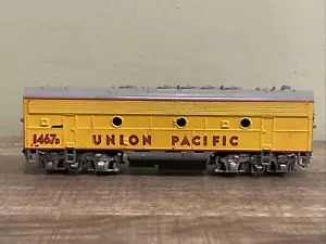 HO Scale Athearn EMD F7B Union Pacific UP #1467b Dummy - Picture 1 of 24