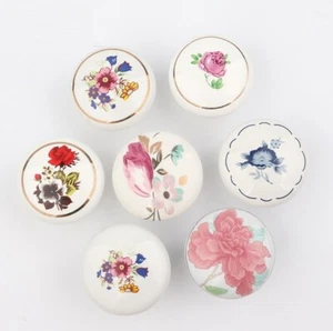 10 x Vintage Look Flower Ceramic Knobs Door Handle Cabinet Drawer Cupboard Bulk - Picture 1 of 12