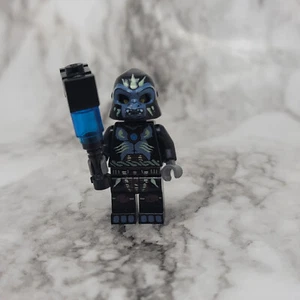 Lego Gorzan Minifigure Legends of Chima 70109 - Picture 1 of 3