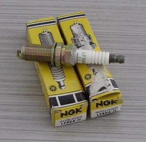 NGK LFR6A-11 Spark Plugs (set of 2) - 94702-00400 - Bild 1 von 1