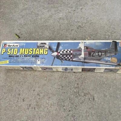 Top Flite P-51D Mustang Gold Edition .60–1.20 Perfect Weapon GOLD EDITION - Image 1 of 4
