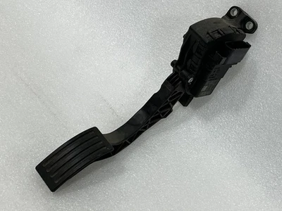 Pedal acelerador Volvo C30 2007 2008 2009 2010 2011 2012 A/T 4M51-9F836-CK Foto 1 de 4
