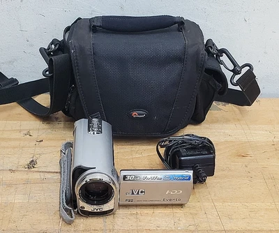 JVC GZ-MG330HU Hybrid 30GB HDD 35x Optical Camcorder  W/ Case - Image 1 of 4