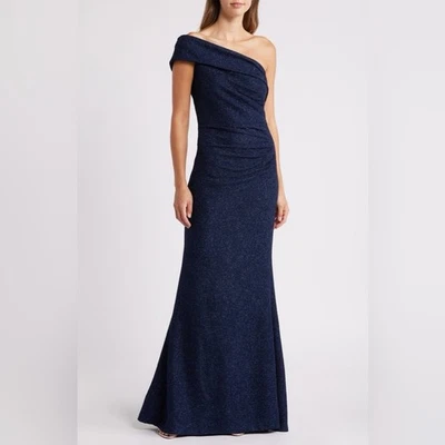 Vestido Eliza J Azul Marino Metálico Fuera del Hombro Elegante Formal Nuevo con Etiquetas Talla 16 Foto 1 de 4