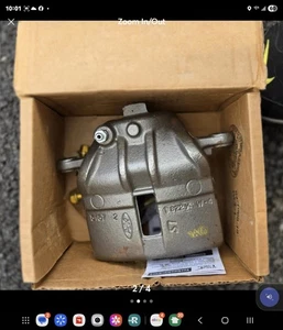 1997 lincoln mark viii front calipers right and left side - Picture 1 of 4