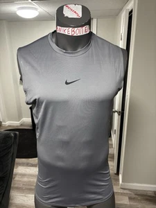 Neu mit Etikett Nike Pro Shirt Herren grau Center Swoosh ärmellos Fitnessstudio Dri Fit schmal Muskel-T-Shirt - Bild 1 von 4