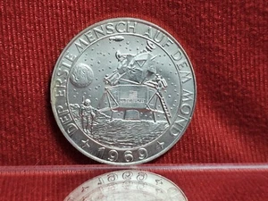 Medalla Alemana Apolo XI 11 Primera en la Luna Aterrizaje Plata Aldrin - Imagen 1 de 2
