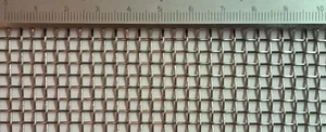 Edelstahl Drahtgewebe mit 3,1mm Maschenweite, 0,8mm Drahtstärke, 100cm x 70cm  - Bild 1 von 2
