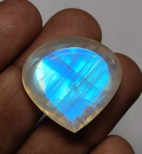 Traumhafter natürlicher Regenbogen Mondstein Zuckerhut Feuer beidseitiger Stein in 5A Qualität - Bild 1 von 12