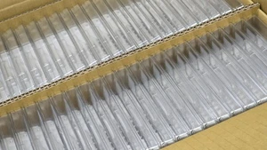 2x NEW Intel P5530 1.92TB U.2 NVMe Gen4 U.2 SFF 2,5" SSD SSDPF2KX019XZN1 - Bild 1 von 7