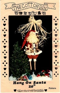 Patrón artesanal de adorno para muñeca de Santa colgar por The Cotton Bin - Imagen 1 de 2