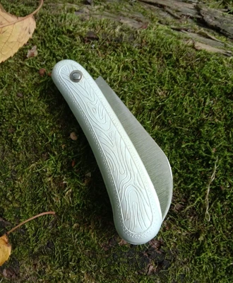 Vintage gardener's folding knife from the USSR - Image 1 of 4