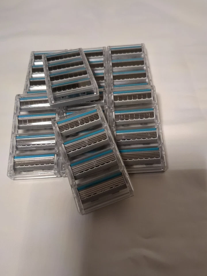 Schick Quattro Men Refills Cartridges Blades - 8 Cartridges