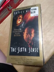 The Sixth Sense Bonus Edition VHS - Brand New - Factory Sealed - IGS Ready - Imagen 1 de 15