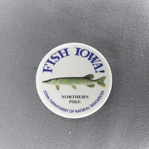 Fisch Iowa IA Northern Pike DNR Button Pinback 2 1/4" - Bild 1 von 2