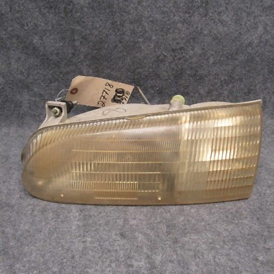 1995-1997 1996 Ford Windstar LH Drivers Side Headlight Headlamp OEM 27718 - Image 1 of 3