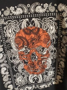 Mission Bay Men's XXL Black Cotton Novelty T-Shirt~Skulls~Paisleys~Preowned~VGC! - Picture 1 of 4