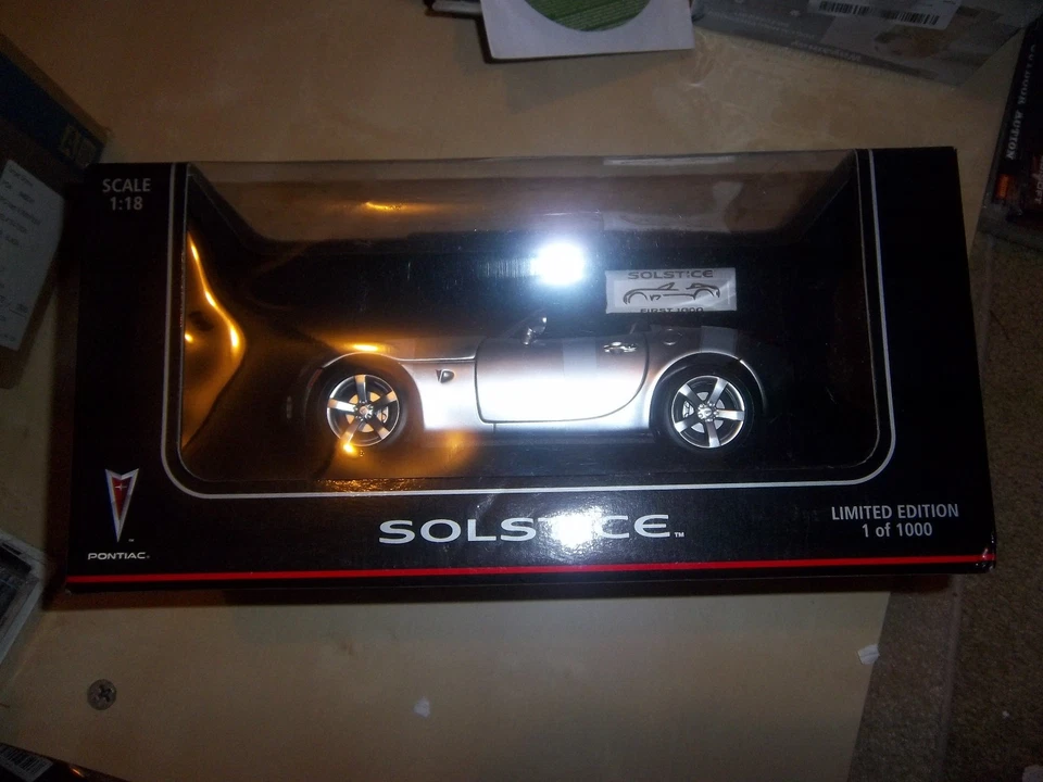 new  Pontiac Limited Edition 1 of 1000 Solstice Diecast 1:18 dealership promo - Image 1 of 1