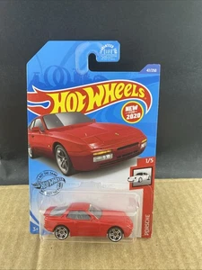 Hot Wheels Porsche ‘89 Porsche 944 Turbo 1/5 Red, MULTIPLE ITEMS SHIP $1 - Picture 1 of 3
