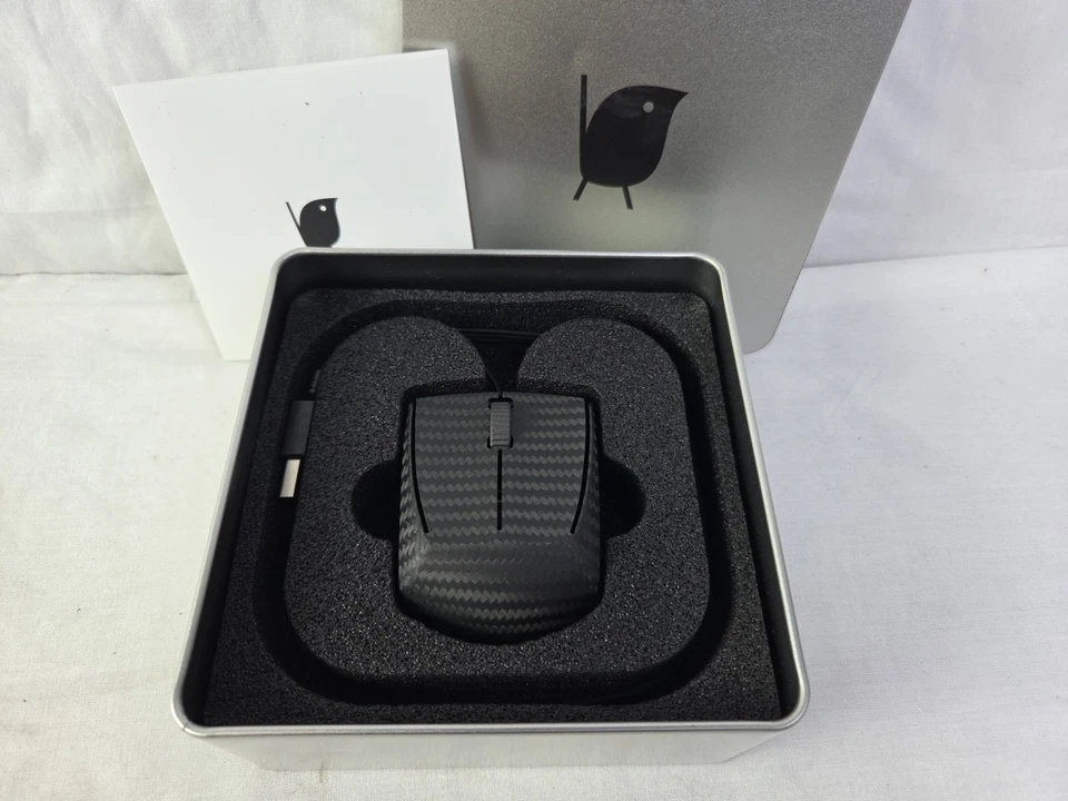 Zaunkoenig M3K Gaming Mouse Black, USB, 8000Hz, Carbon Fiber, 24g - Image 1 of 4