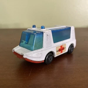 Matchbox Ambulance Vintage 1971 Lesney Stretcha Fetcha MB 46 - Picture 1 of 10