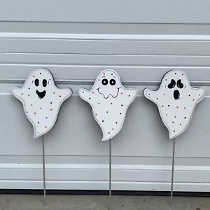 Halloween Ghosts Wood Outdoor Yard Art Sign, Ghost Lawn Decorations, Garden Stak - Picture 1 of 6