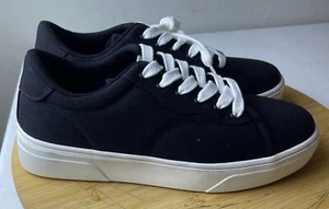 Casual Shoes Womens 8.5 US Black White Sole Flats Sneakers New - Picture 1 of 8